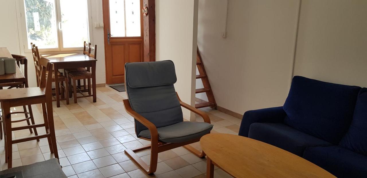 Petite Maison Refaite A Neuf Dans Mas Du 19Eme Siecle Arles Buitenkant foto